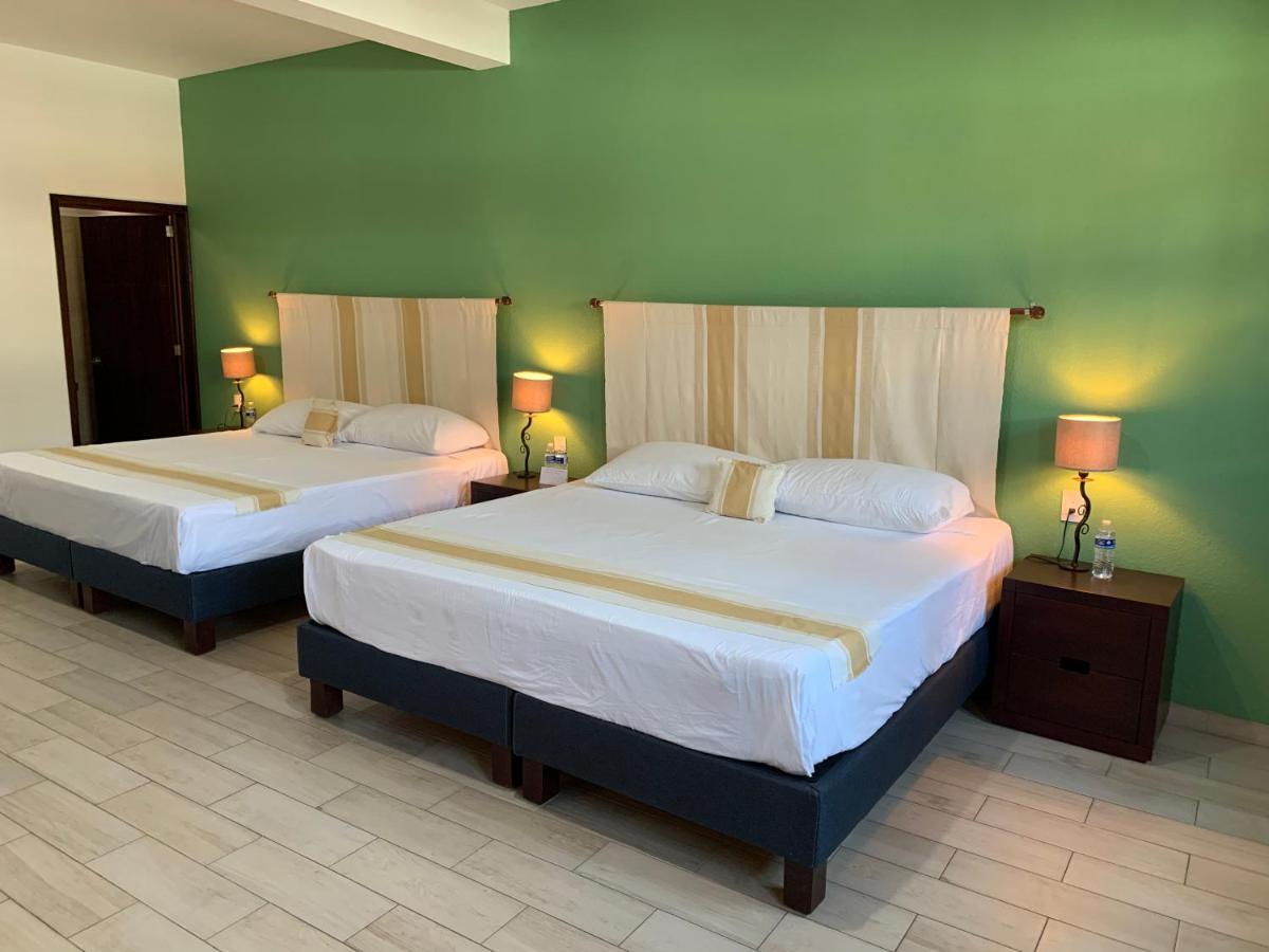 Nueve Agaves Hotel Tequila Esterno foto