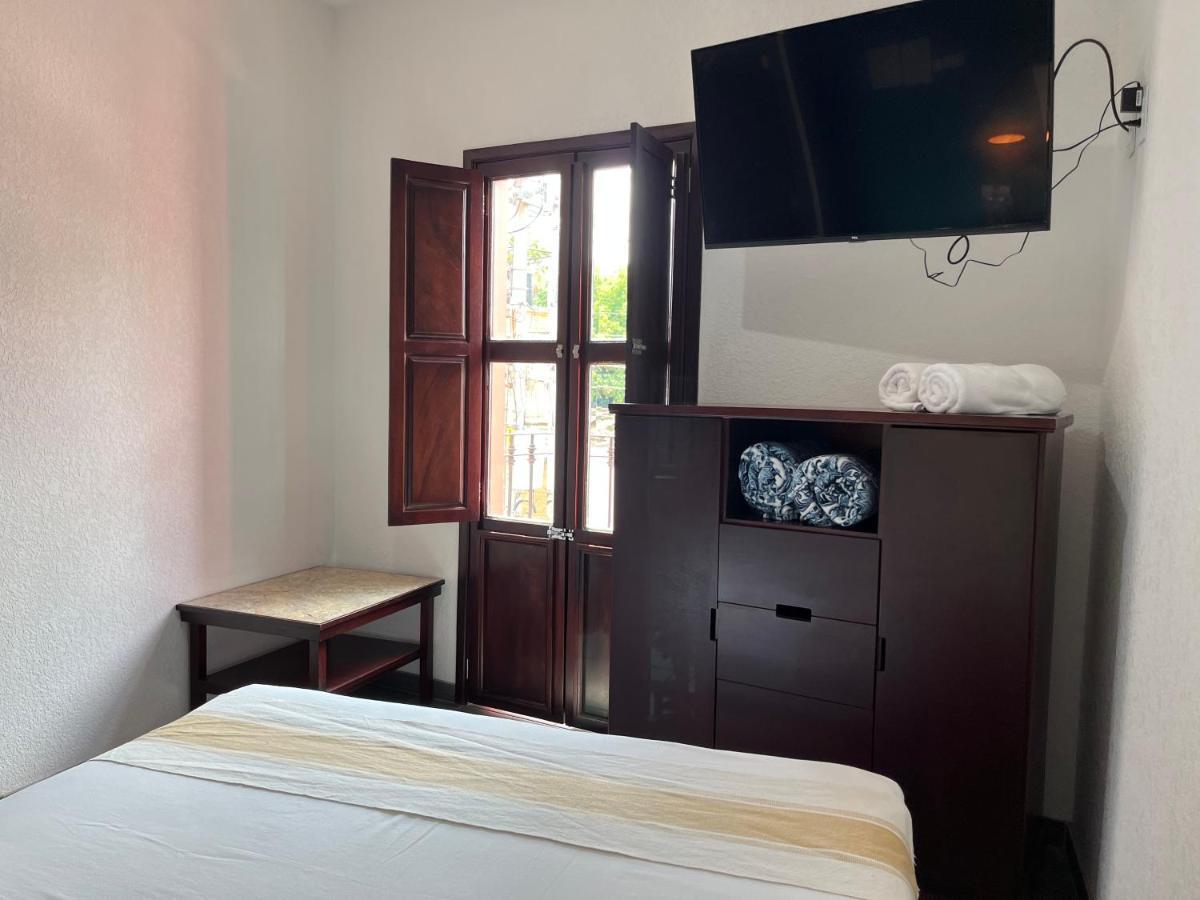Nueve Agaves Hotel Tequila Esterno foto