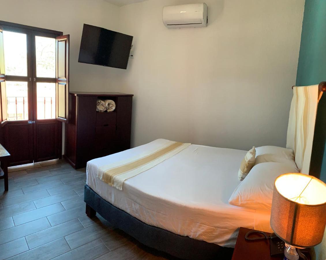 Nueve Agaves Hotel Tequila Esterno foto