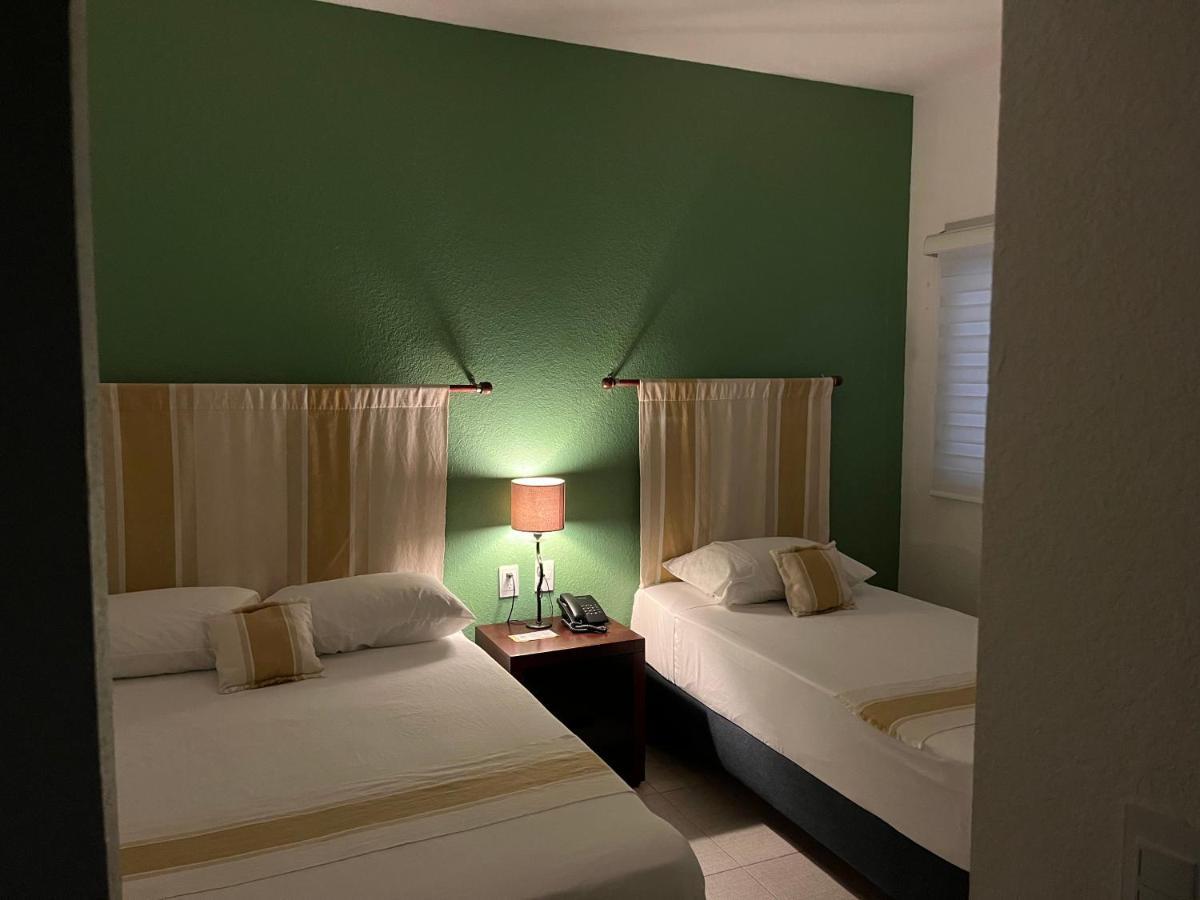 Nueve Agaves Hotel Tequila Esterno foto